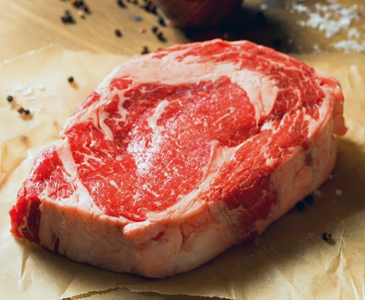 Savor the Flavor: Your Guide to Premium Grass-Fed Beef in Hong Kong!